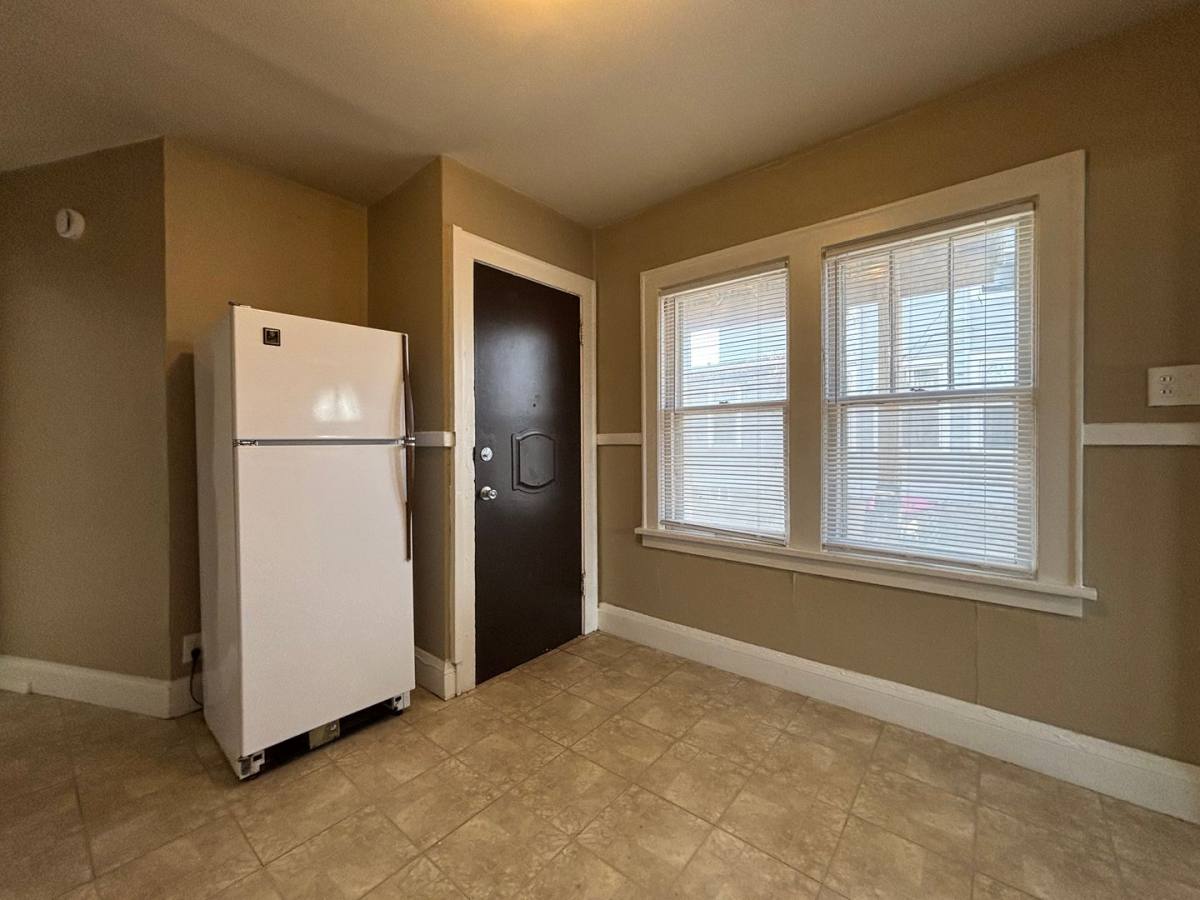Apartment for rent at 518 Smith Ave S, Saint Paul, MN 55107