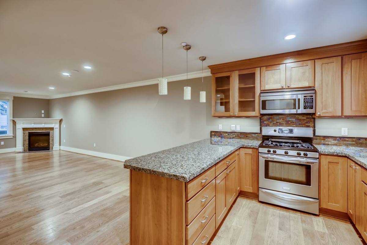 Townhouse for rent at 1108 Taylor Ave N, Seattle, WA 98109