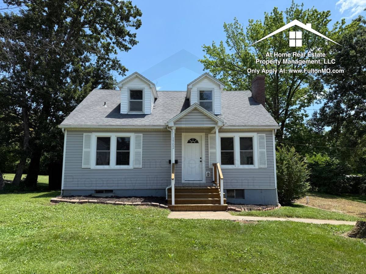 House for rent at 1502 Forest Ave, Fulton, MO 65251