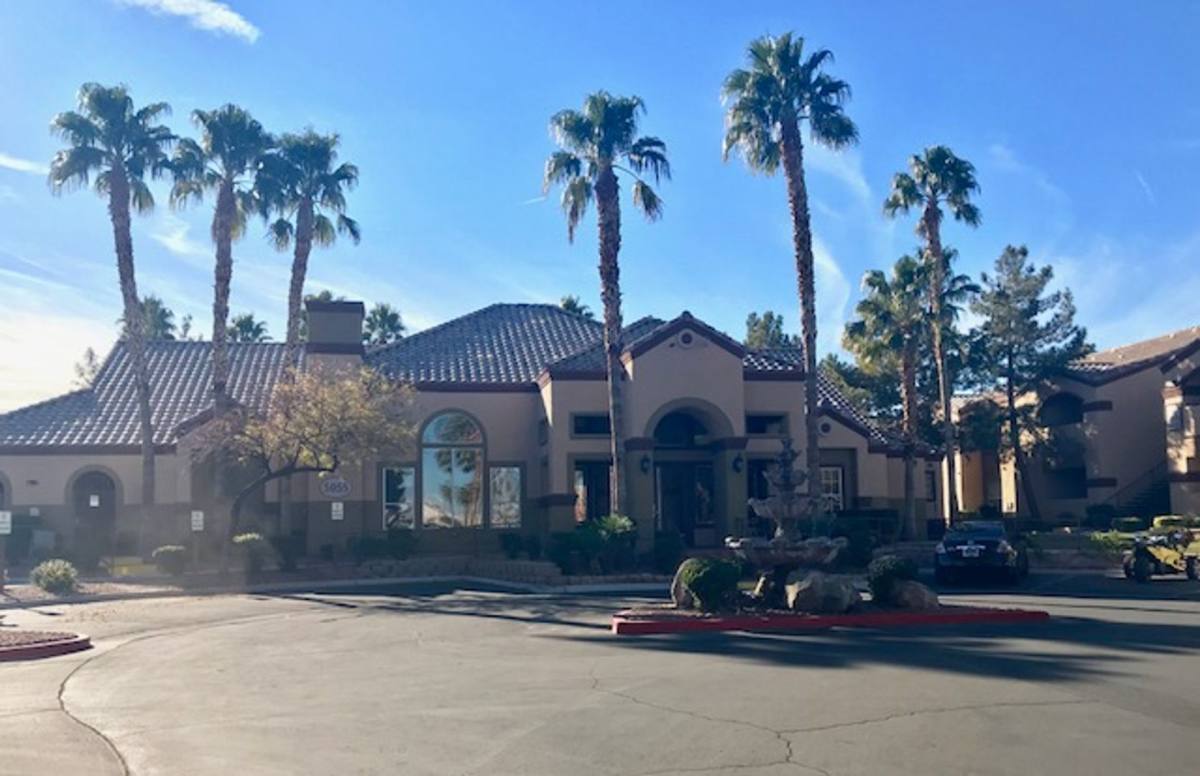 Condo for rent at 5055 Hacienda Ave, Las Vegas, NV 89118