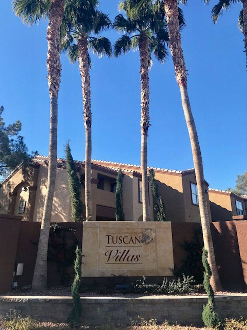 Condo for rent at 5055 Hacienda Ave, Las Vegas, NV 89118