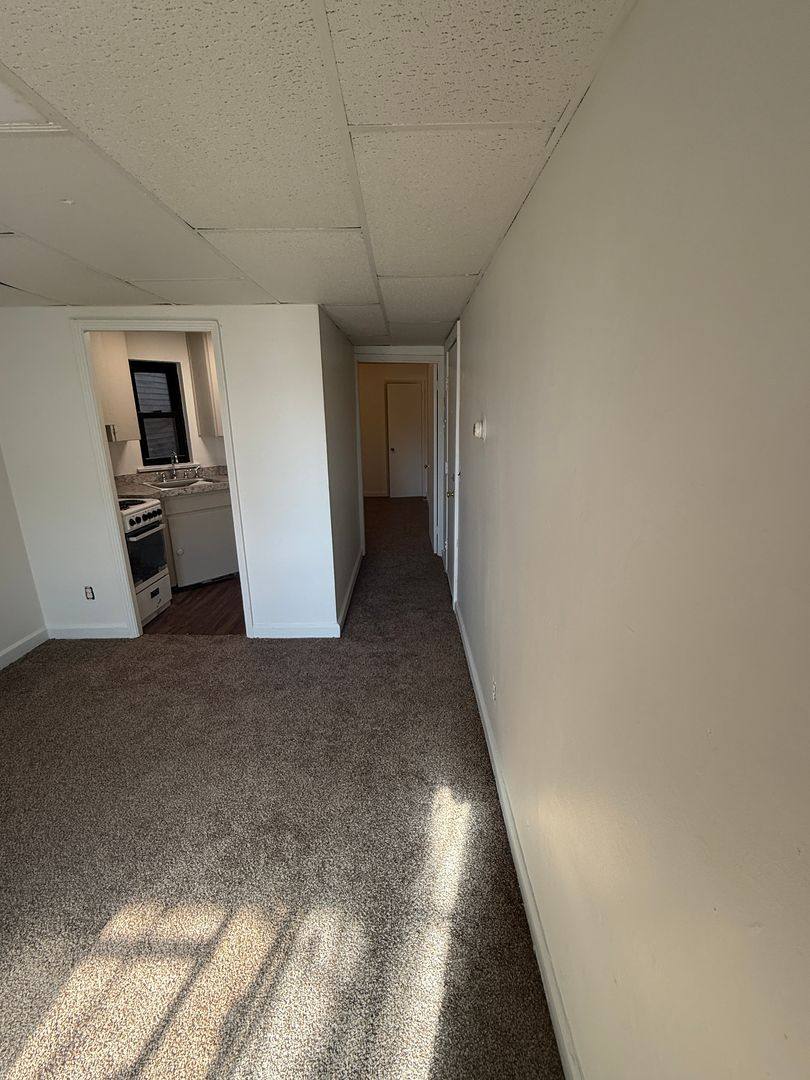 Apartment for rent at 51 N 4th St, Newark, OH 43055
