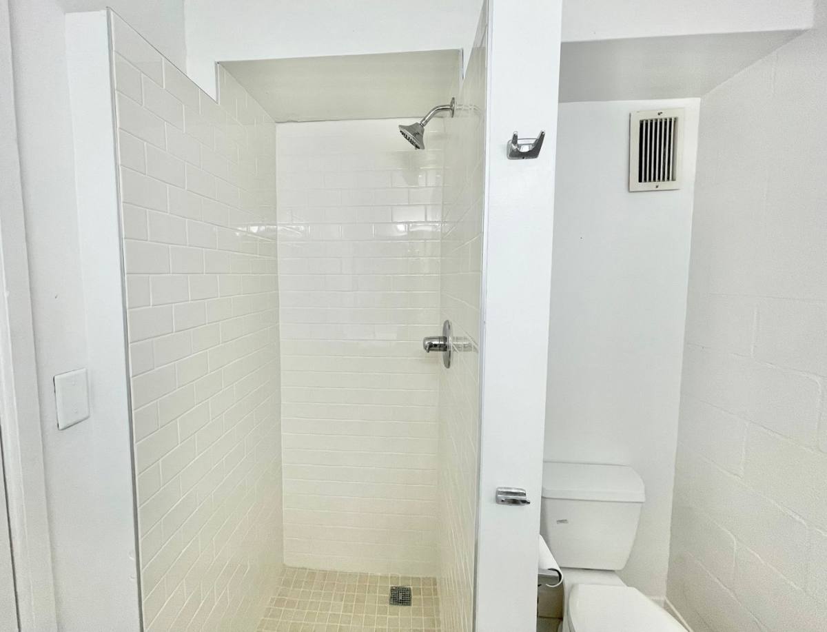Apartment for rent at 1914 University Ave, Honolulu, HI 96822
