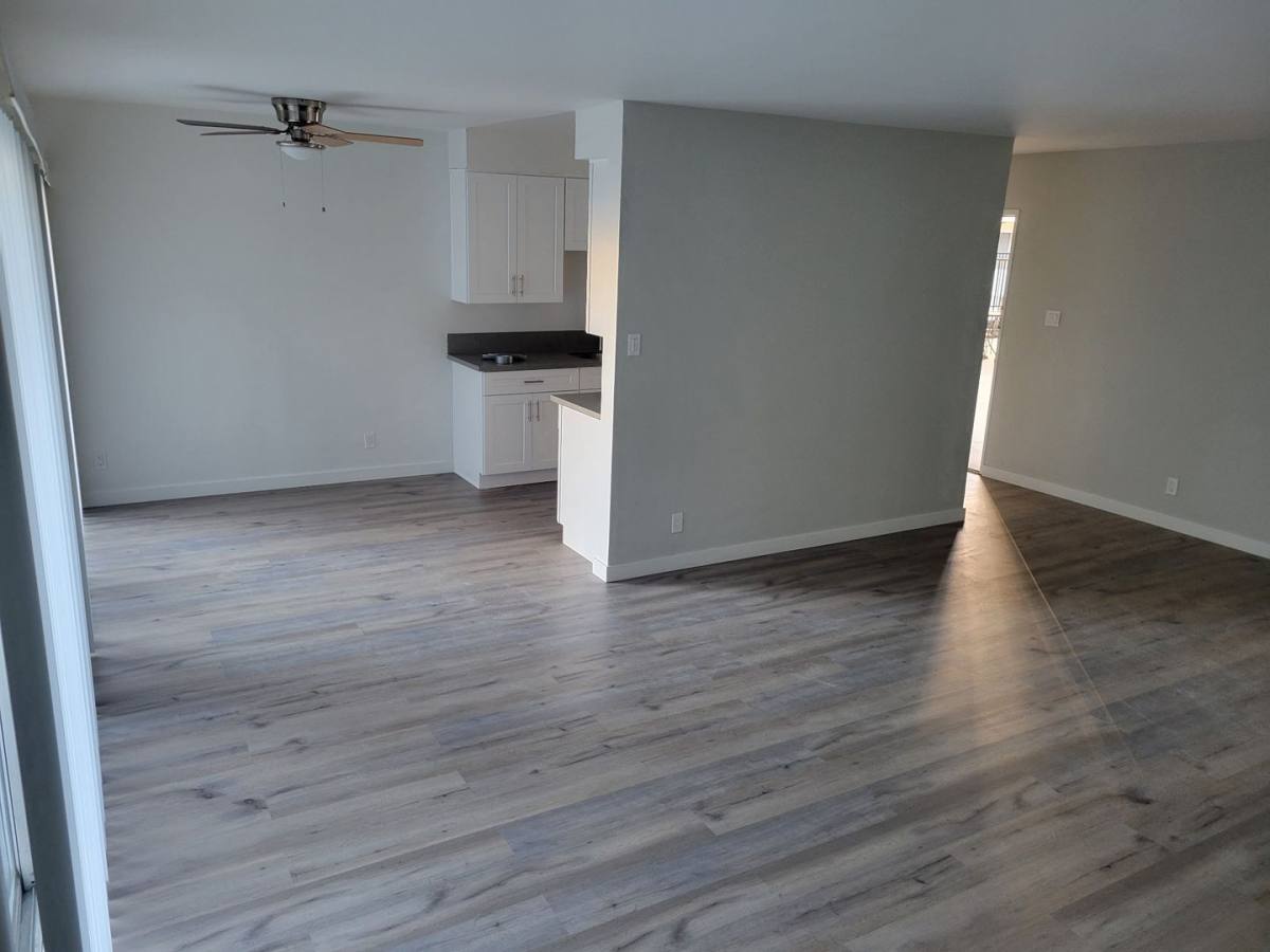 Apartment for rent at 12311 Chandler Blvd, Valley Village, CA 91607