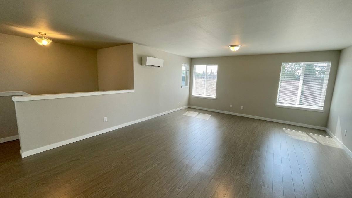 House for rent at 212 Jefferson Ave NW #B, Yelm, WA 98597