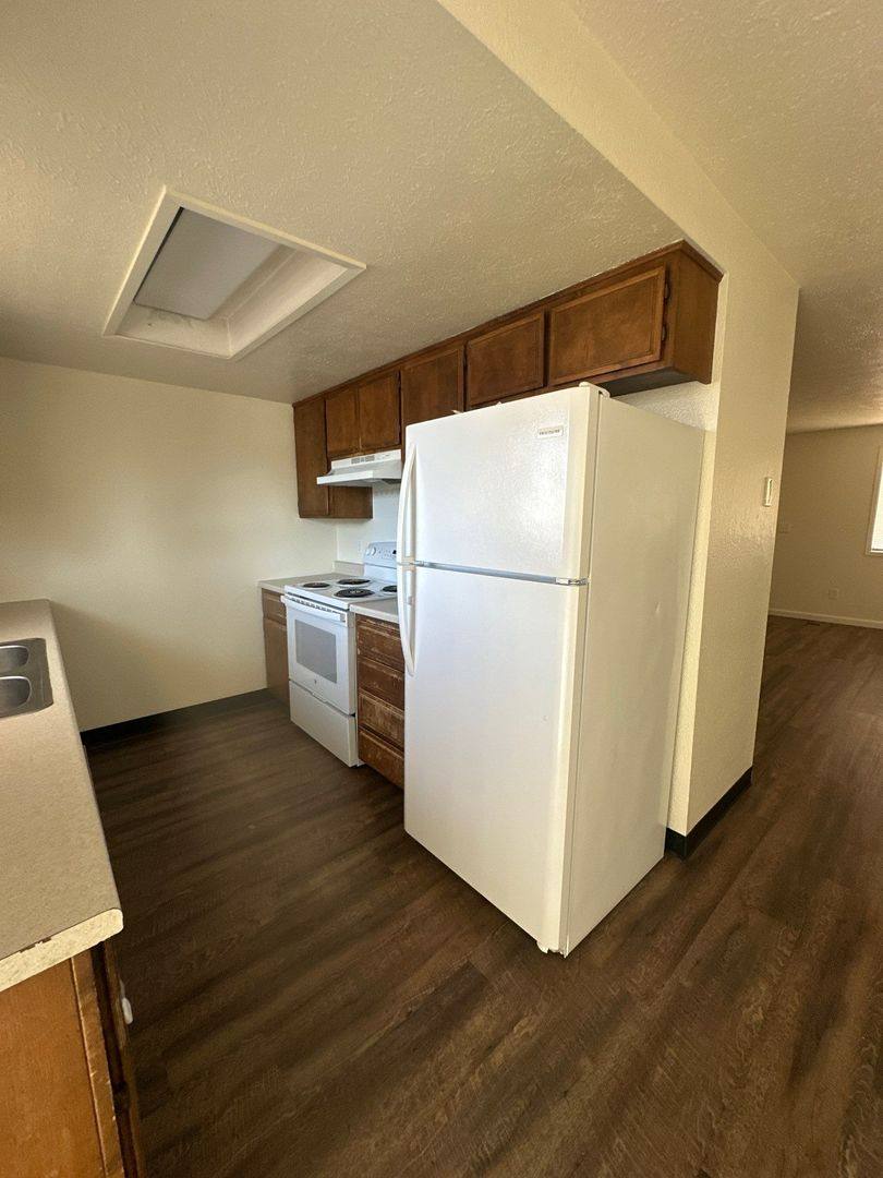 Apartment for rent at 1418 & 1420 Pleasant Ave, Klamath Falls, OR 97601