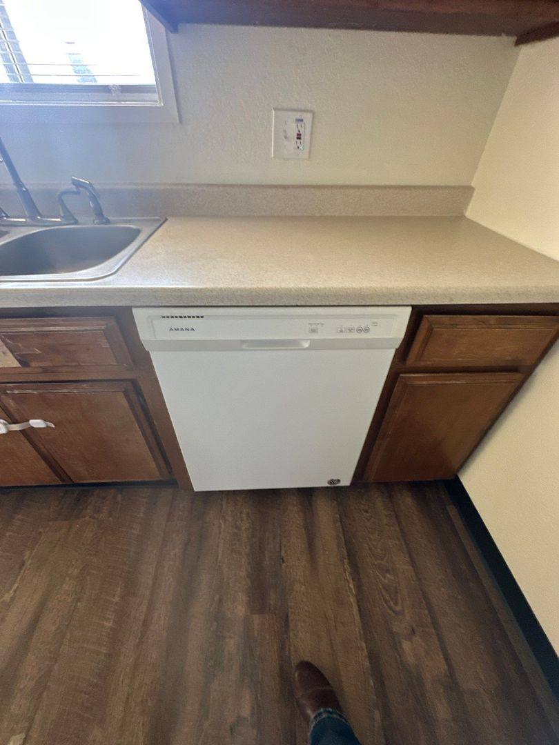 Apartment for rent at 1418 & 1420 Pleasant Ave, Klamath Falls, OR 97601