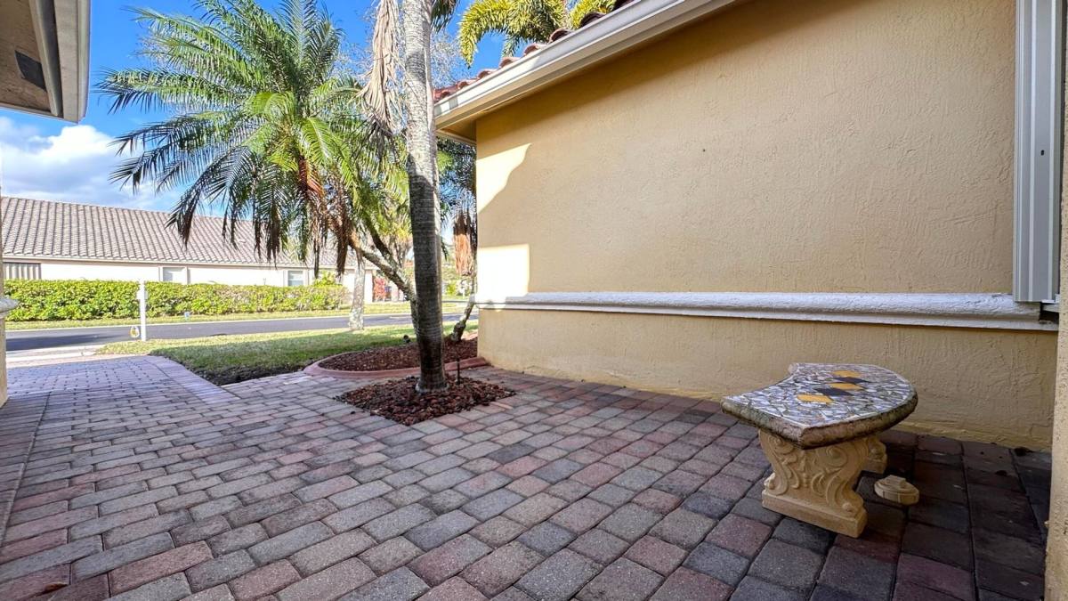 House for rent at 19010 SW 10th St, Hollywood, FL 33029