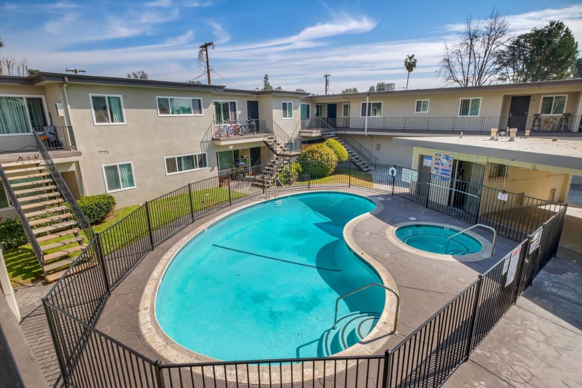 Apartment for rent at 8124 Magnolia Ave, Riverside, CA 92504
