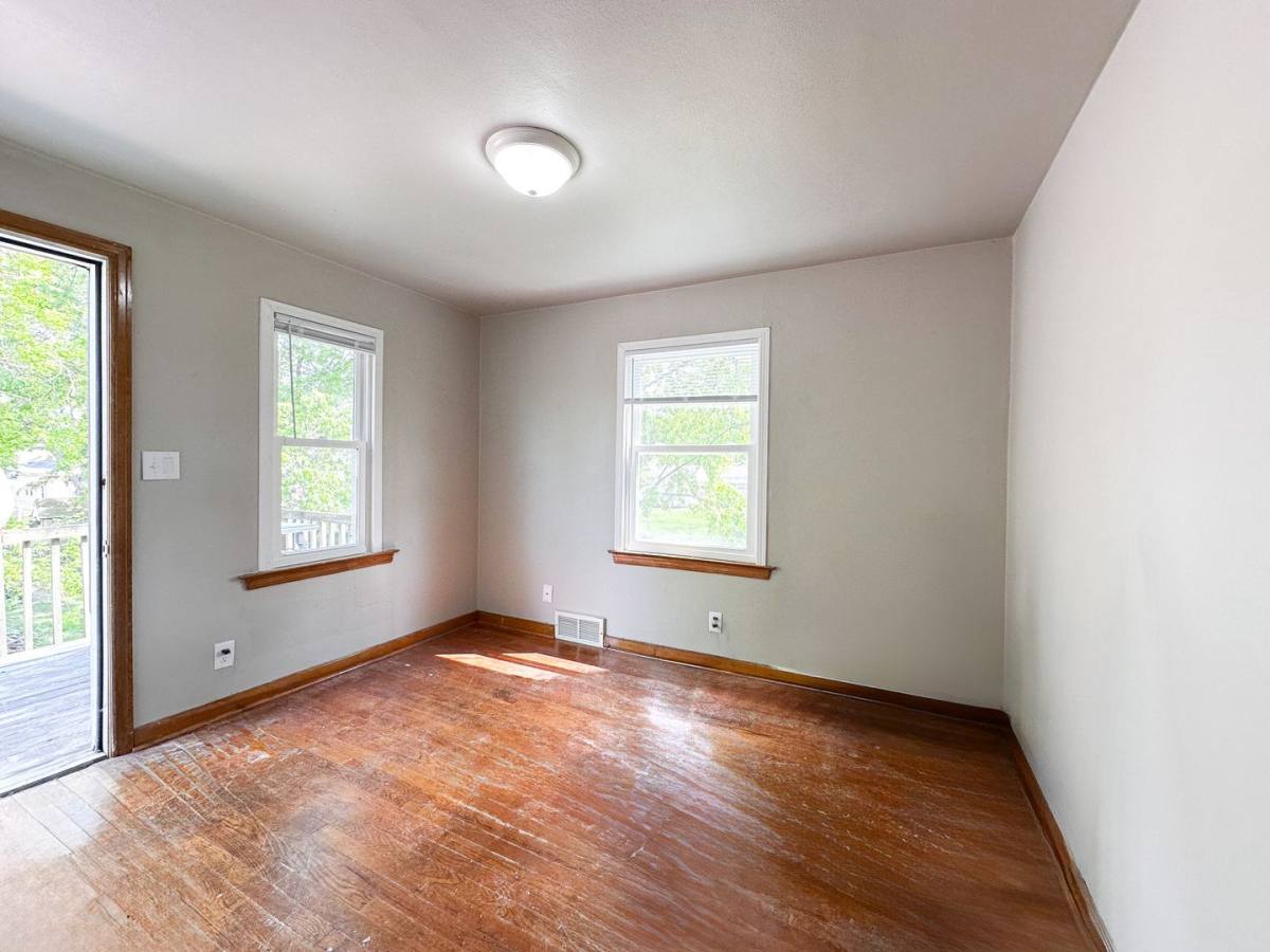 Apartment for rent at 610 Maple St, Neenah, WI 54956