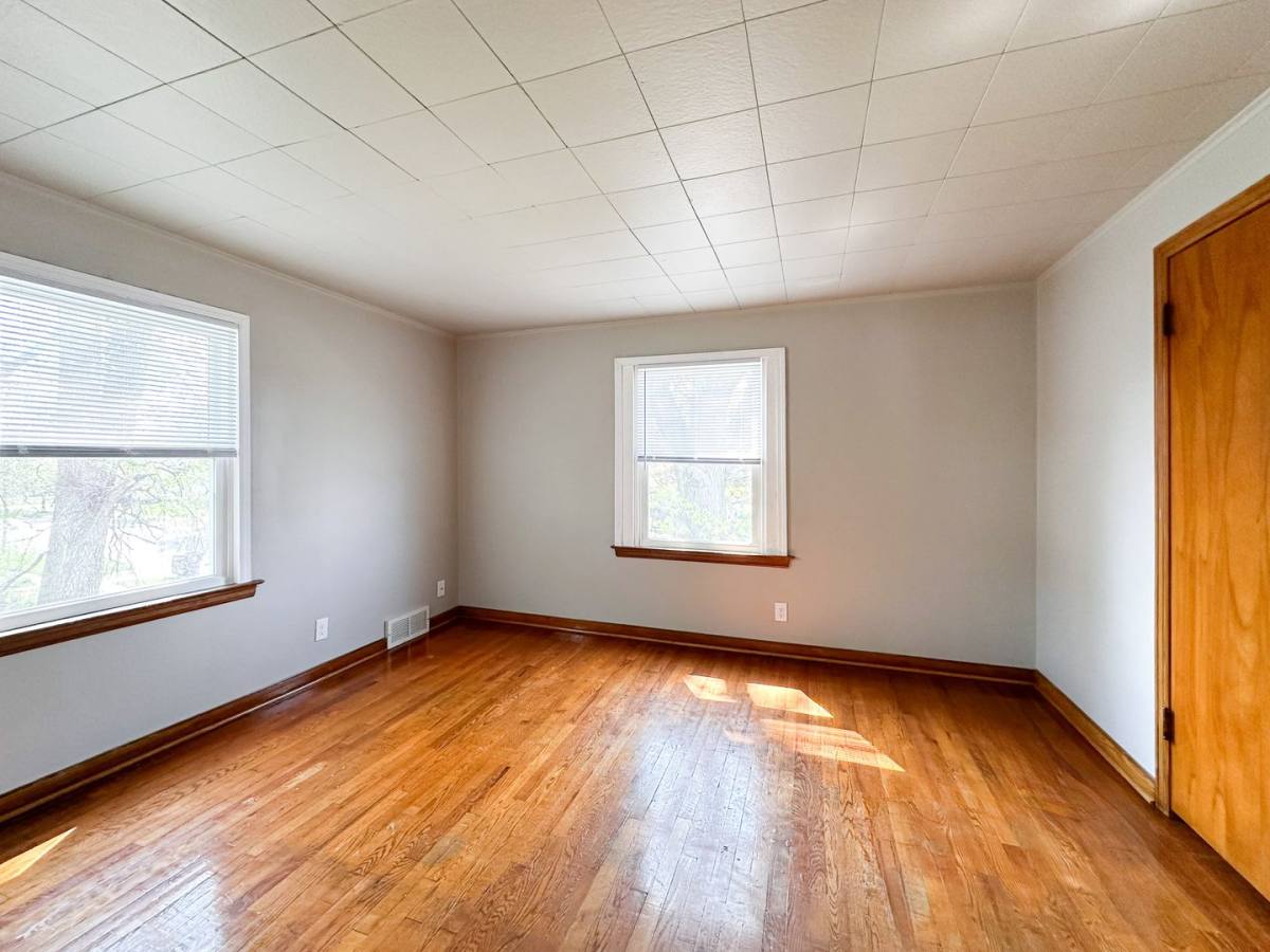 Apartment for rent at 610 Maple St, Neenah, WI 54956