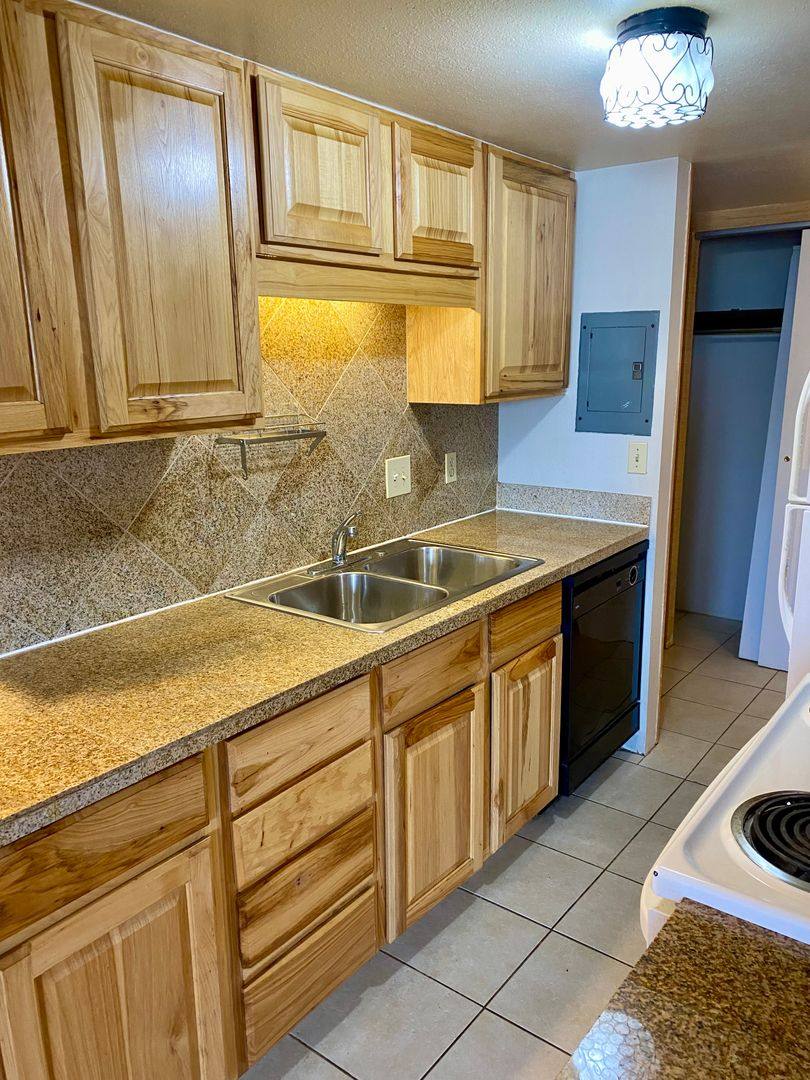 Condo for rent at 805 29th St, Boulder, CO 80308
