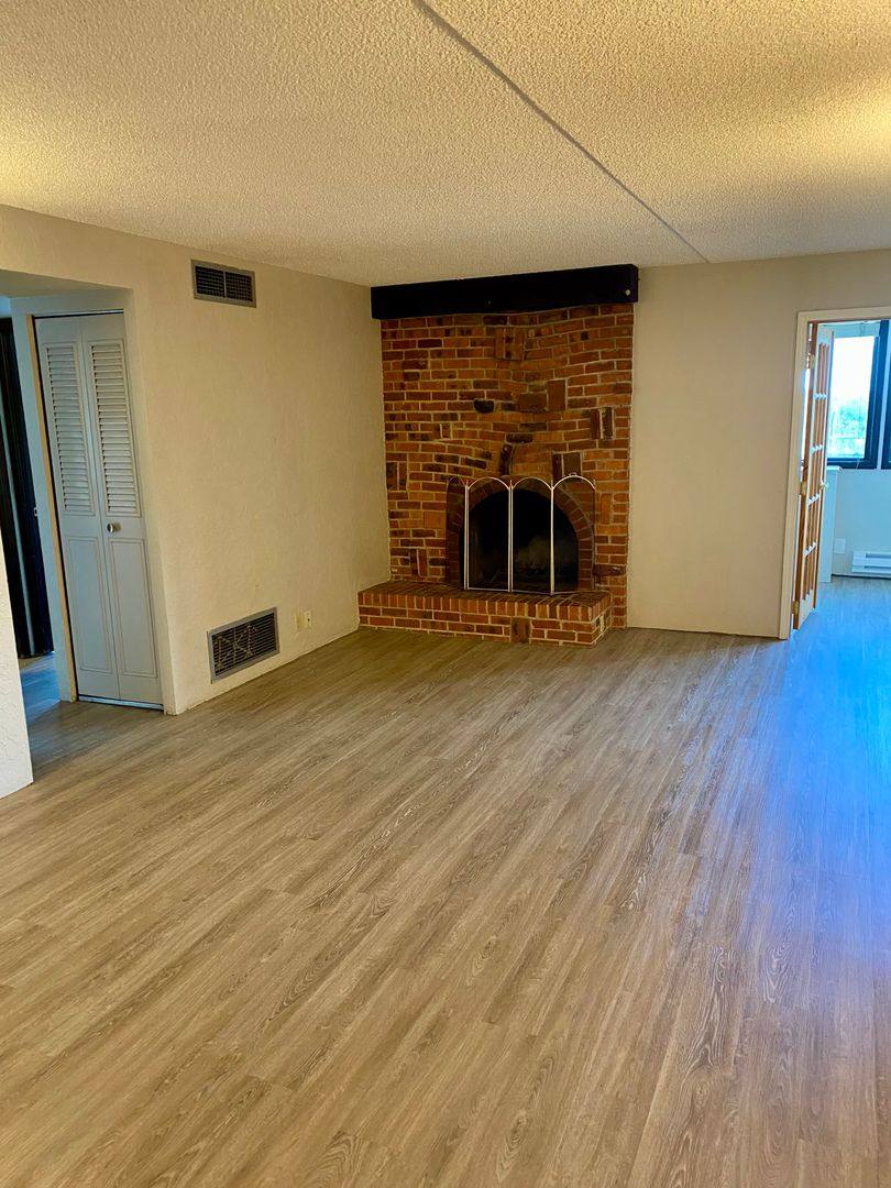 Condo for rent at 805 29th St, Boulder, CO 80308