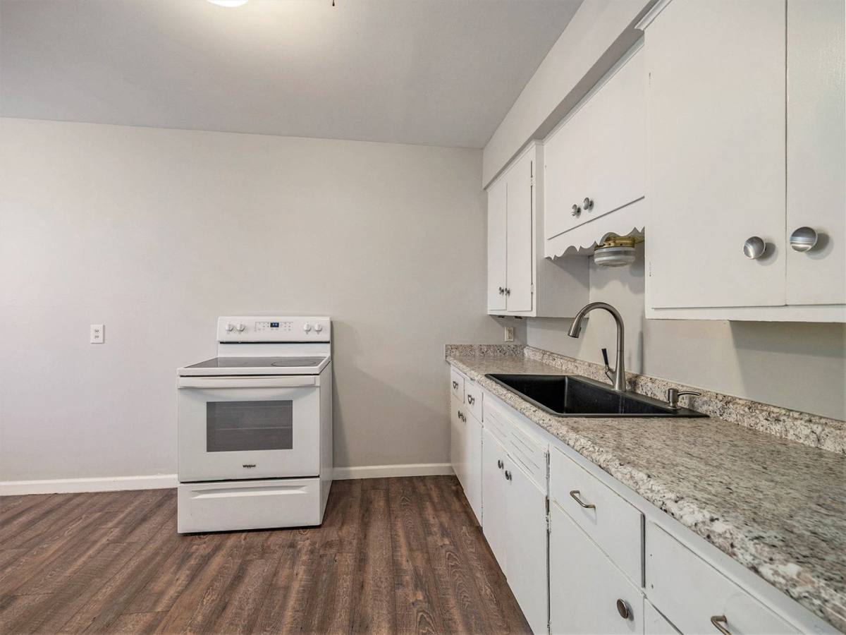 Apartment for rent at 2416 S 16th St, Omaha, NE 68108