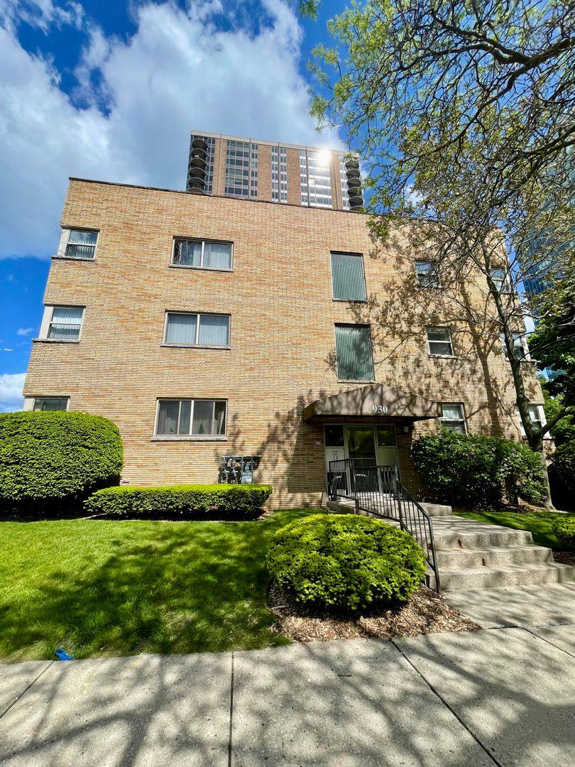 Apartment for rent at 930 N Marshall St, Milwaukee, WI 53202