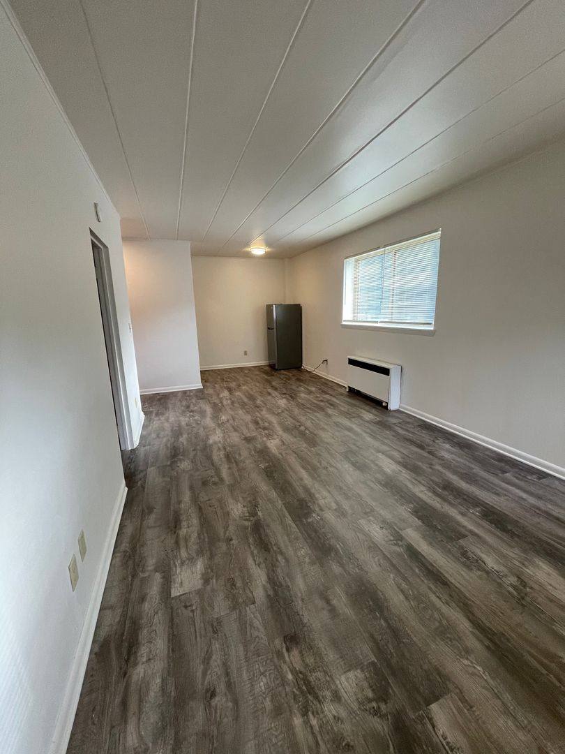 Apartment for rent at 930 N Marshall St, Milwaukee, WI 53202