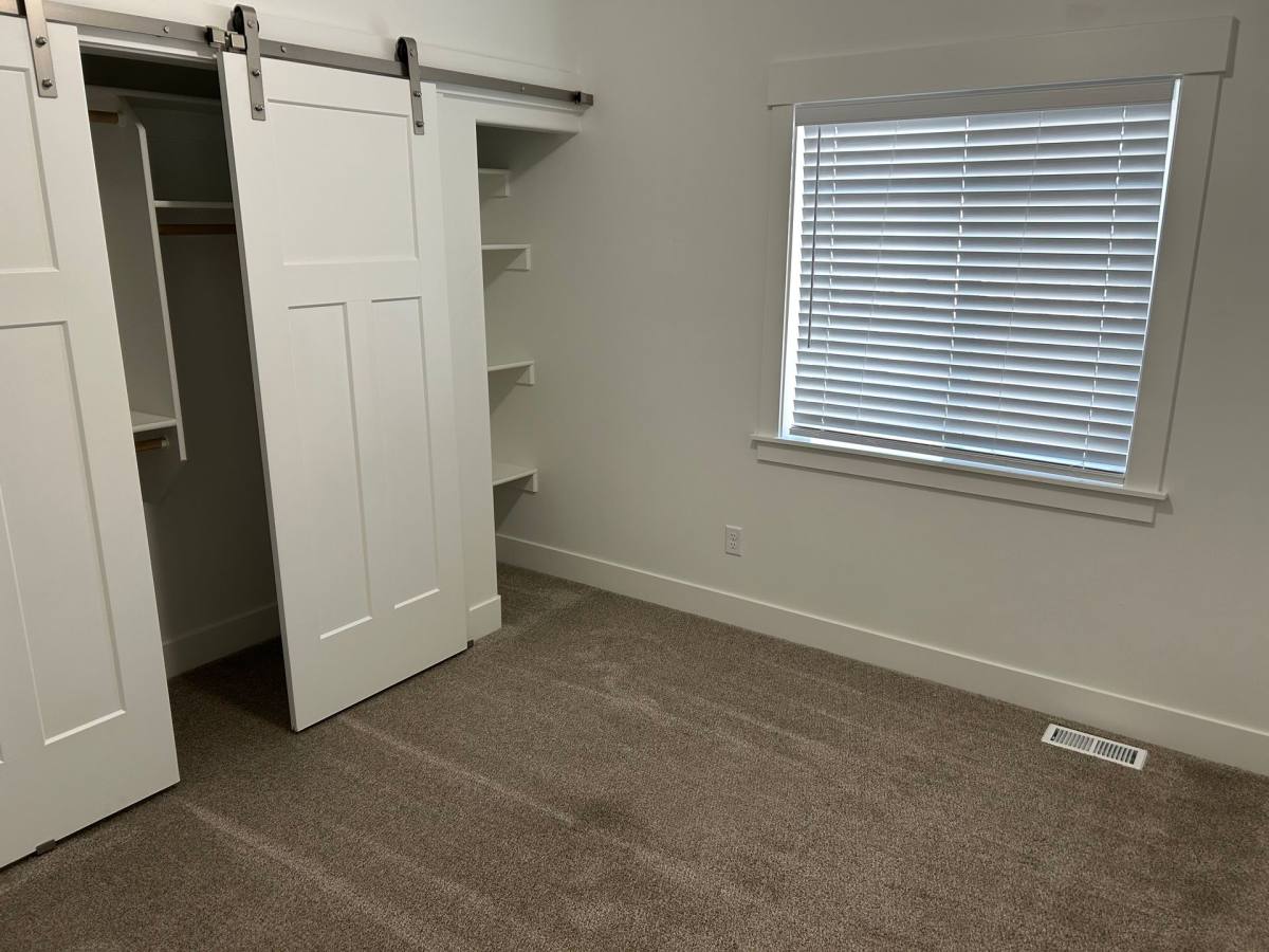 Townhouse for rent at 316 S 3rd W, Sugar City, ID 83448