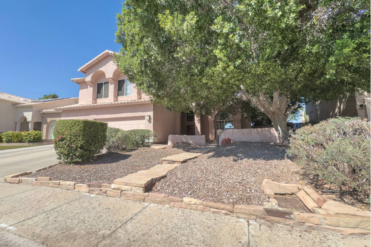 House for rent at 6288 W Rose Garden Lane, Glendale, AZ 85308