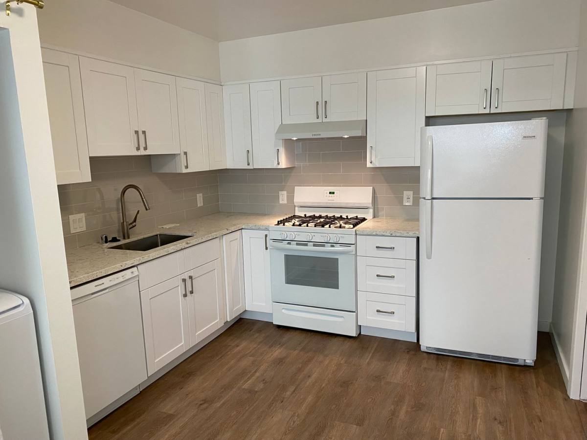 Apartment for rent at 520 Bartlett St, San Francisco, CA 94110