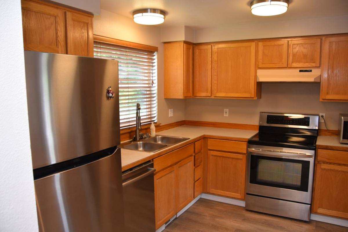 House for rent at 1405 E 38th St, Tacoma, WA 98404