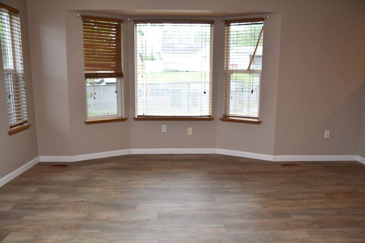 House for rent at 1405 E 38th St, Tacoma, WA 98404