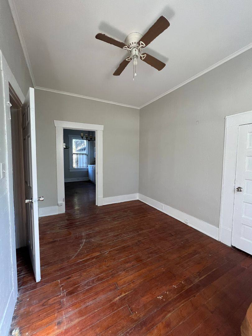 House for rent at 2413 Queens Highway, Shreveport, LA 71103