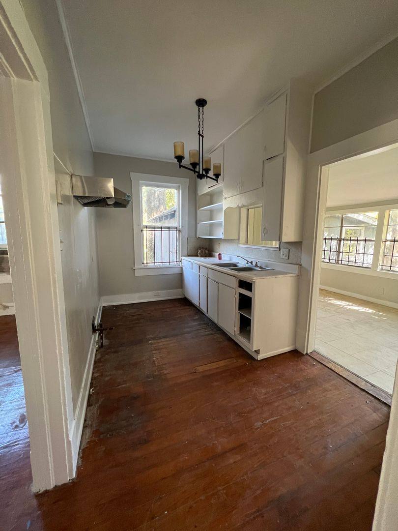 House for rent at 2413 Queens Highway, Shreveport, LA 71103