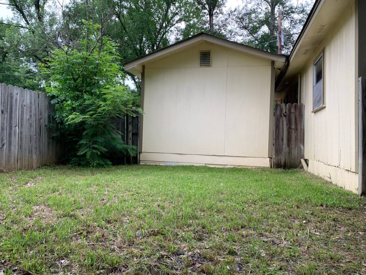 Townhouse for rent at 12547 Chapman Rd, Tyler, TX 75708