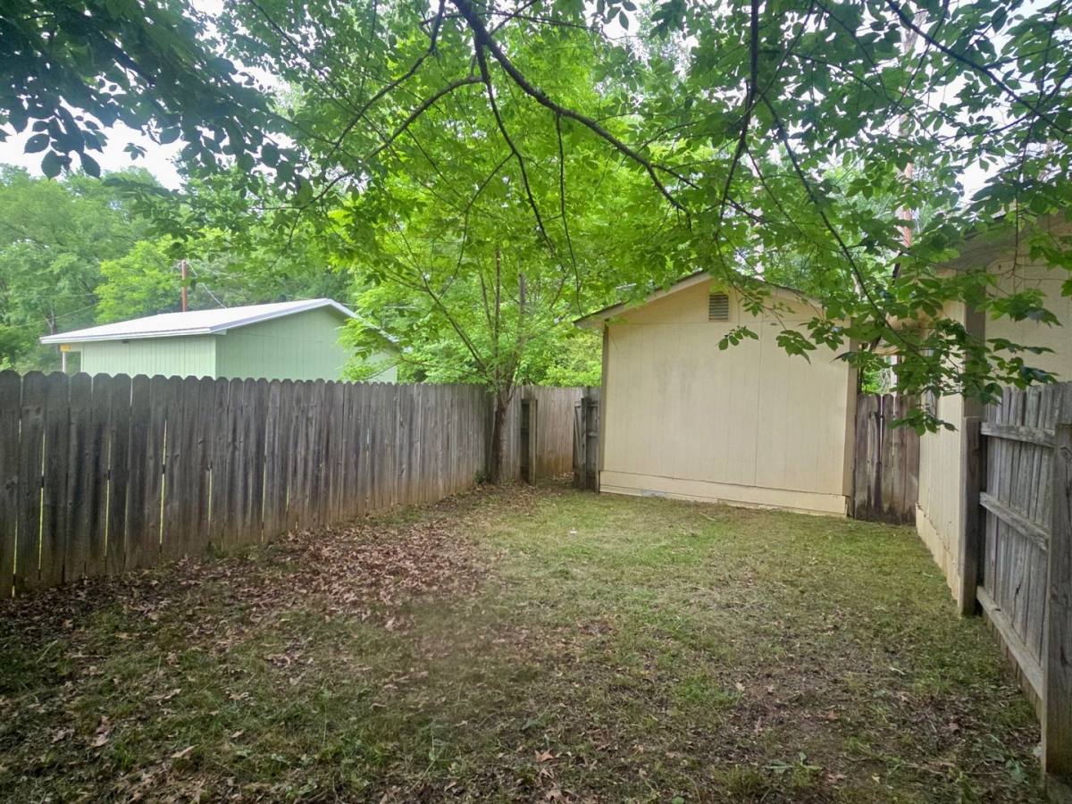 Townhouse for rent at 12547 Chapman Rd, Tyler, TX 75708