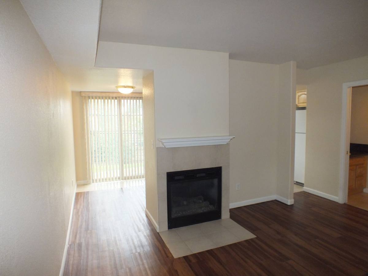 Apartment for rent at 3958-3969 Arthur & Lancelot Courts, Shingle Springs, CA 95682
