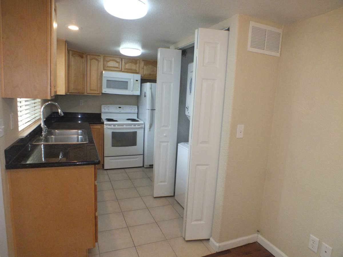 Apartment for rent at 3958-3969 Arthur & Lancelot Courts, Shingle Springs, CA 95682