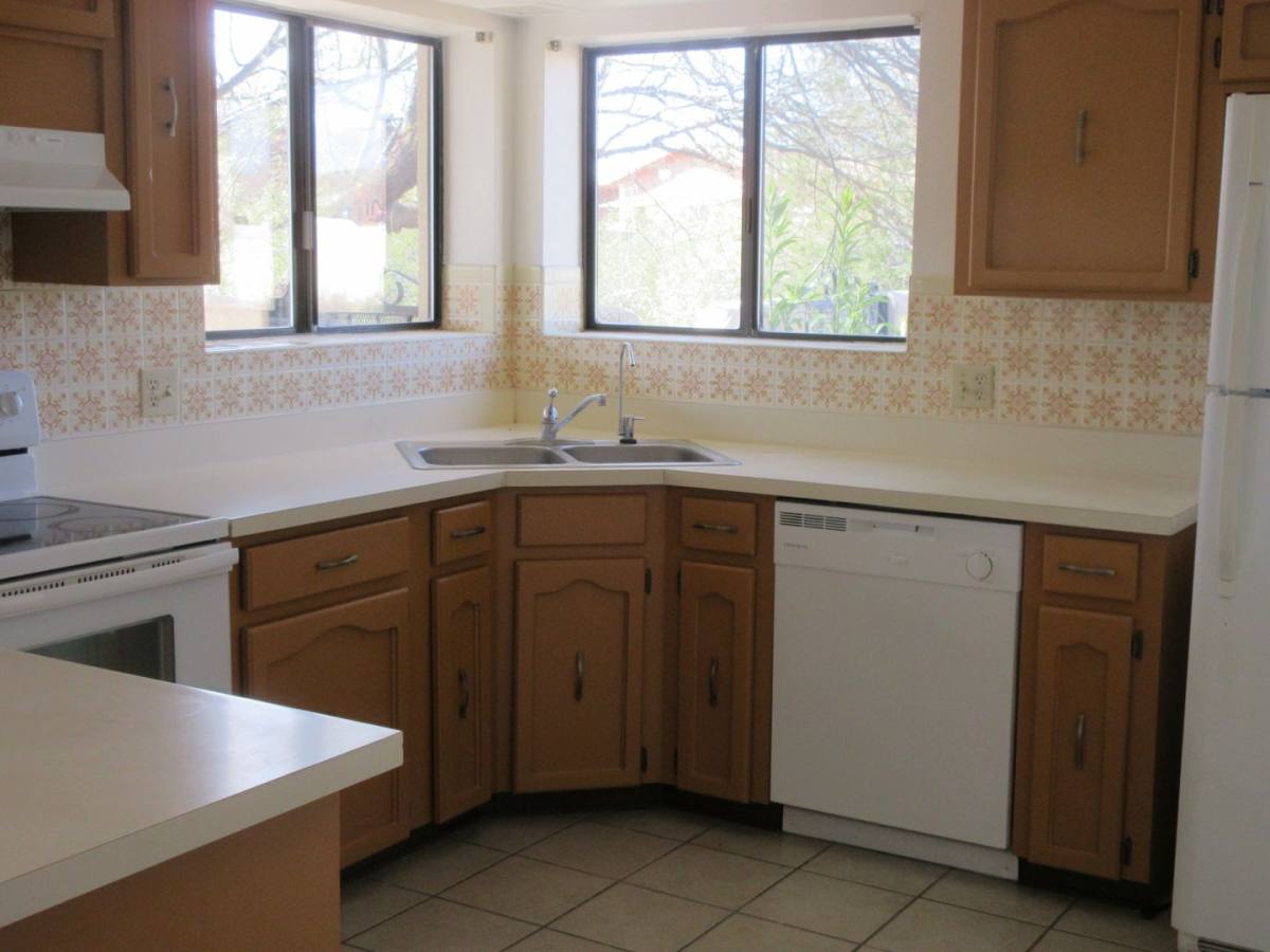 House for rent at 18022 Avenida De Augusto, Green Valley, AZ 85614