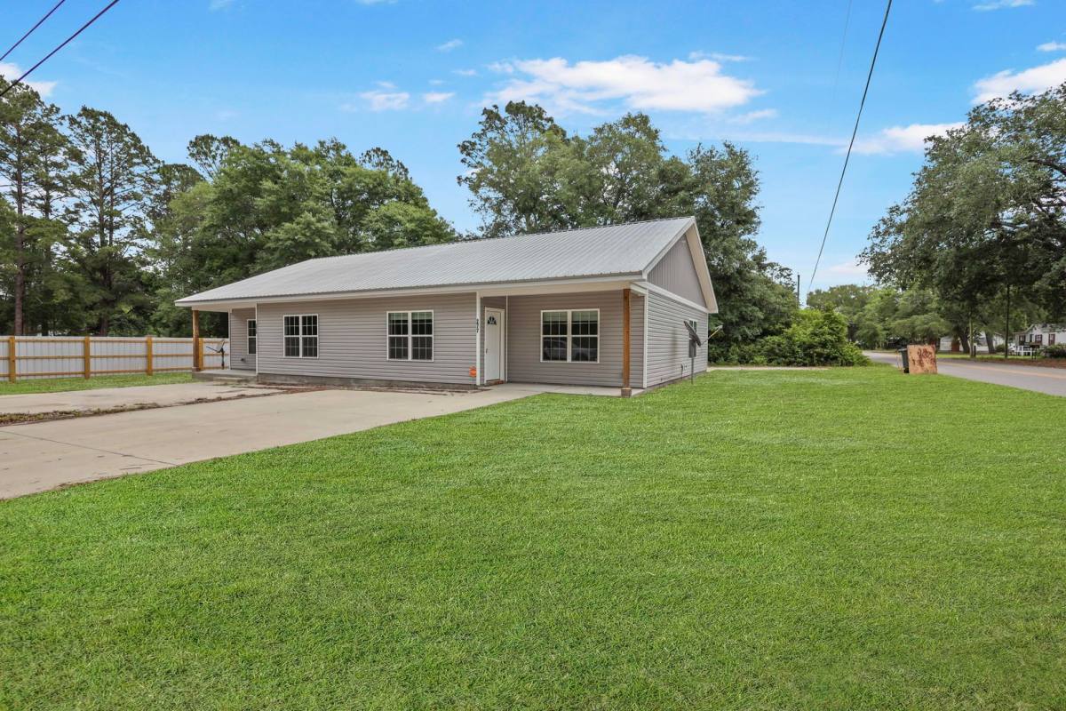House for rent at 277 Myrtle Lane, Jesup, GA 31546