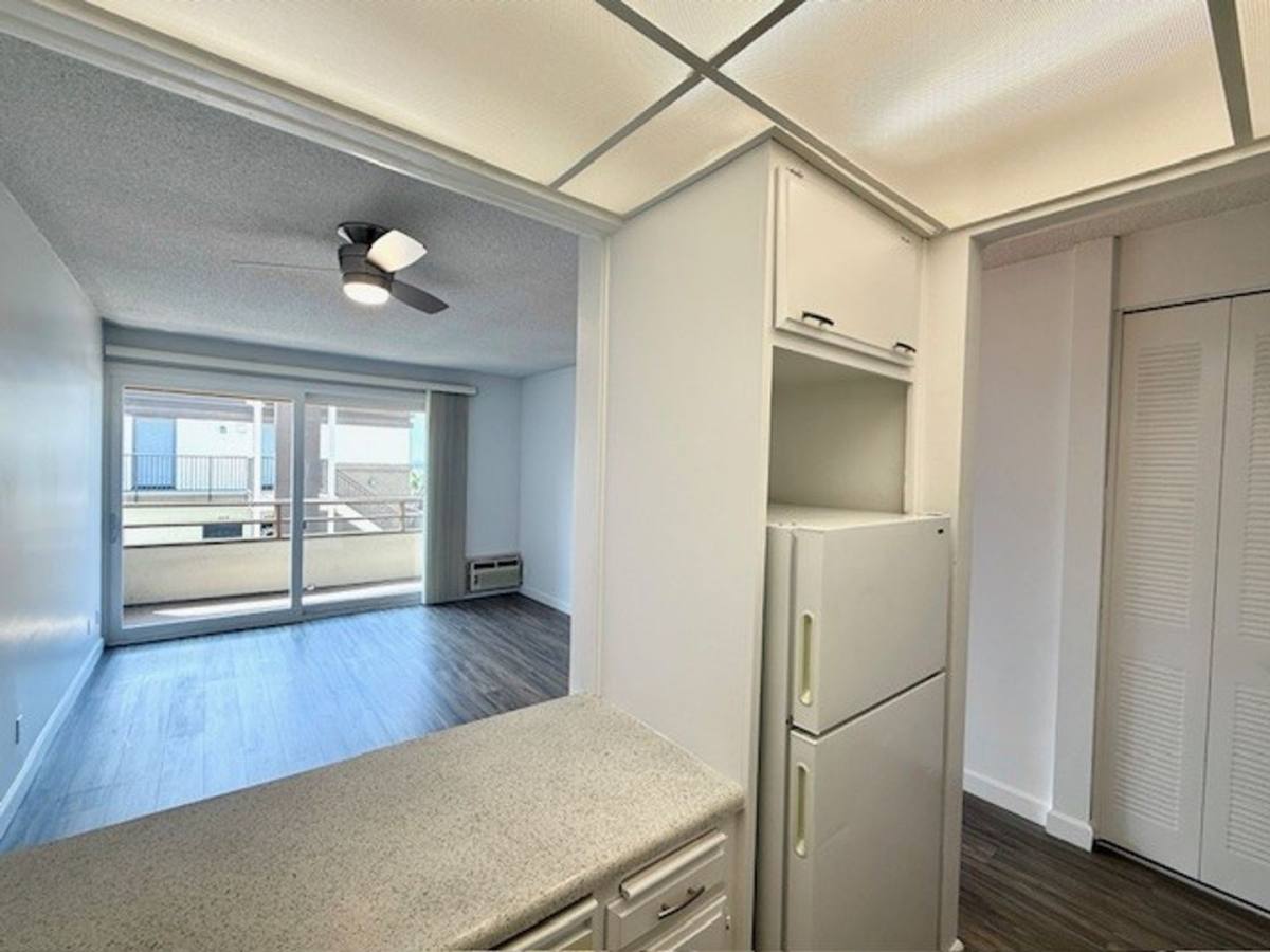 2300 Front St, San Diego, CA 92101 - Apartment for Rent - Image 9
