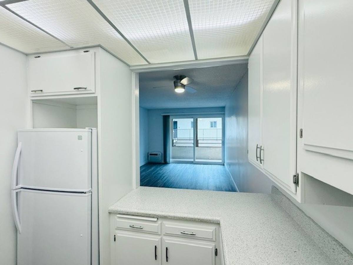 Apartment for rent at 2300 Front St, San Diego, CA 92101