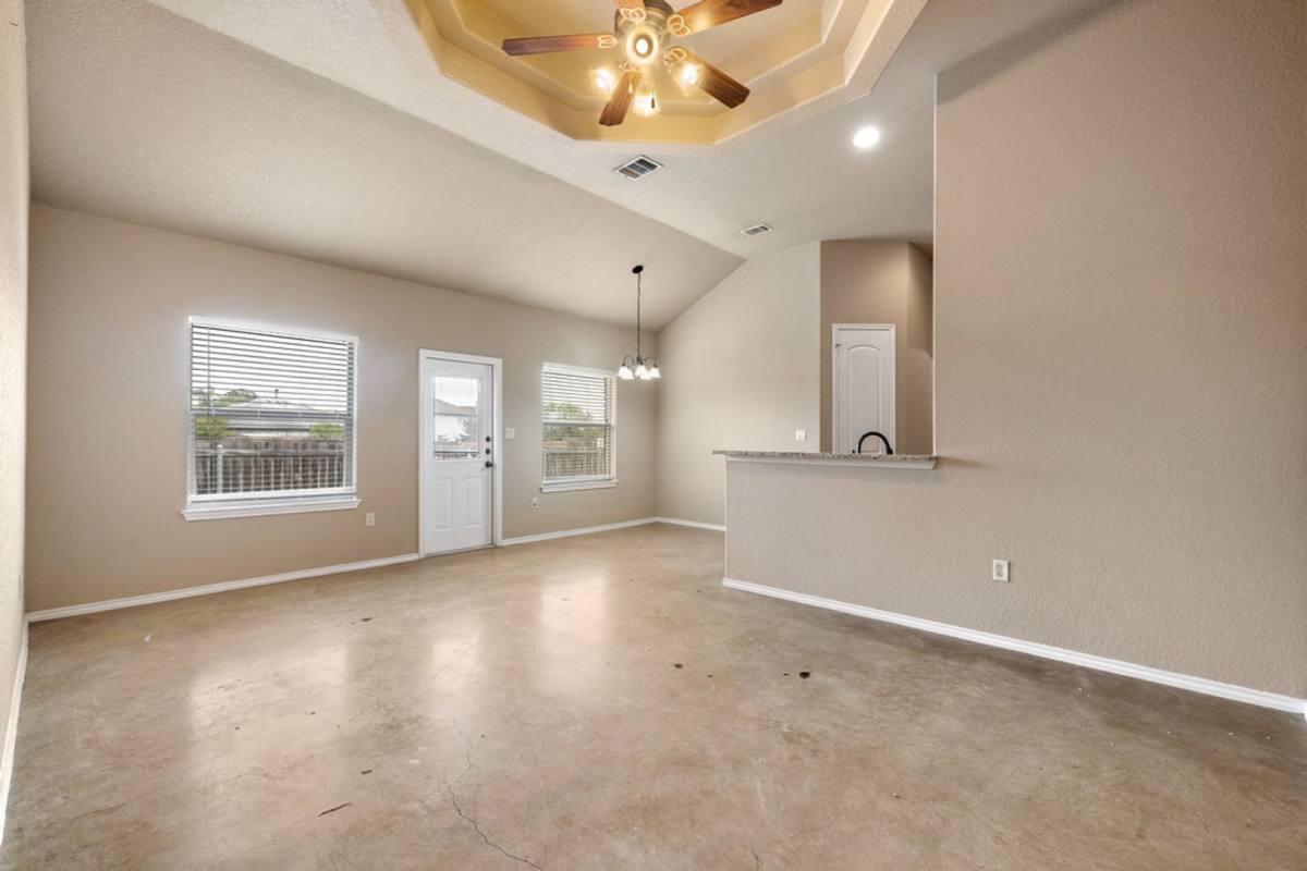 Townhouse for rent at 216 Stone Gate Dr, New Braunfels, TX 78130