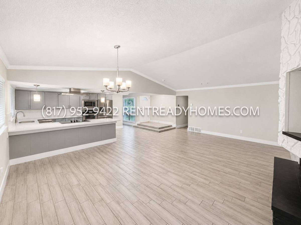 House for rent at 12372 High Meadow Dr, Dallas, TX 75234