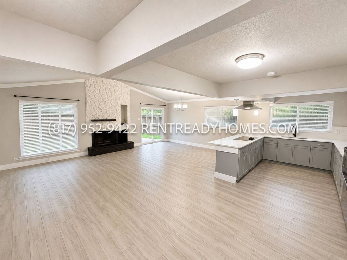 House for rent at 12372 High Meadow Dr, Dallas, TX 75234