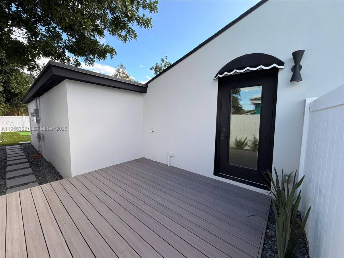 House for rent at 1532 N Andrews Ave, Fort Lauderdale, FL 33311