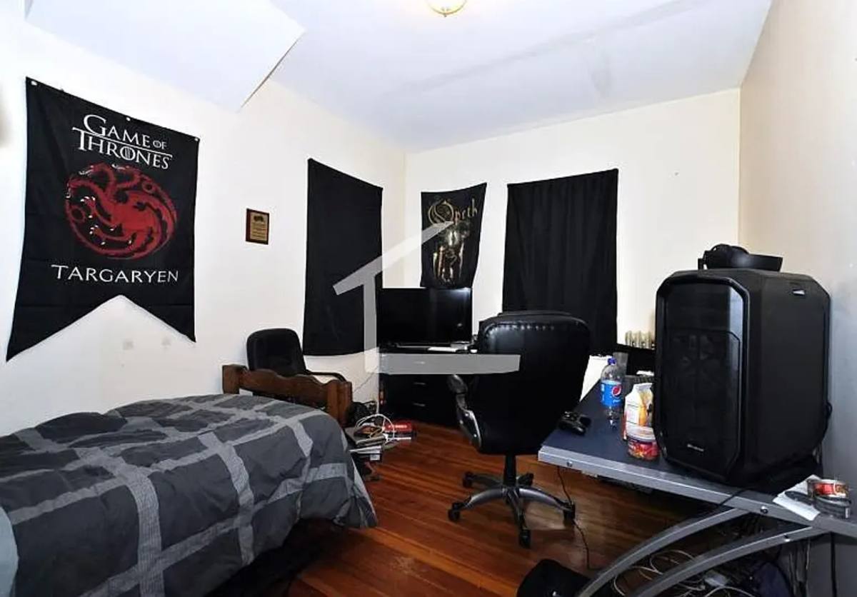House for rent at 29 Mapleton St #1, Brighton, MA 02135