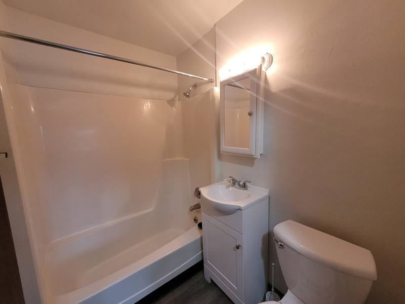 Apartment for rent at 1303 Morris Ave #6, Green Bay, WI 54304