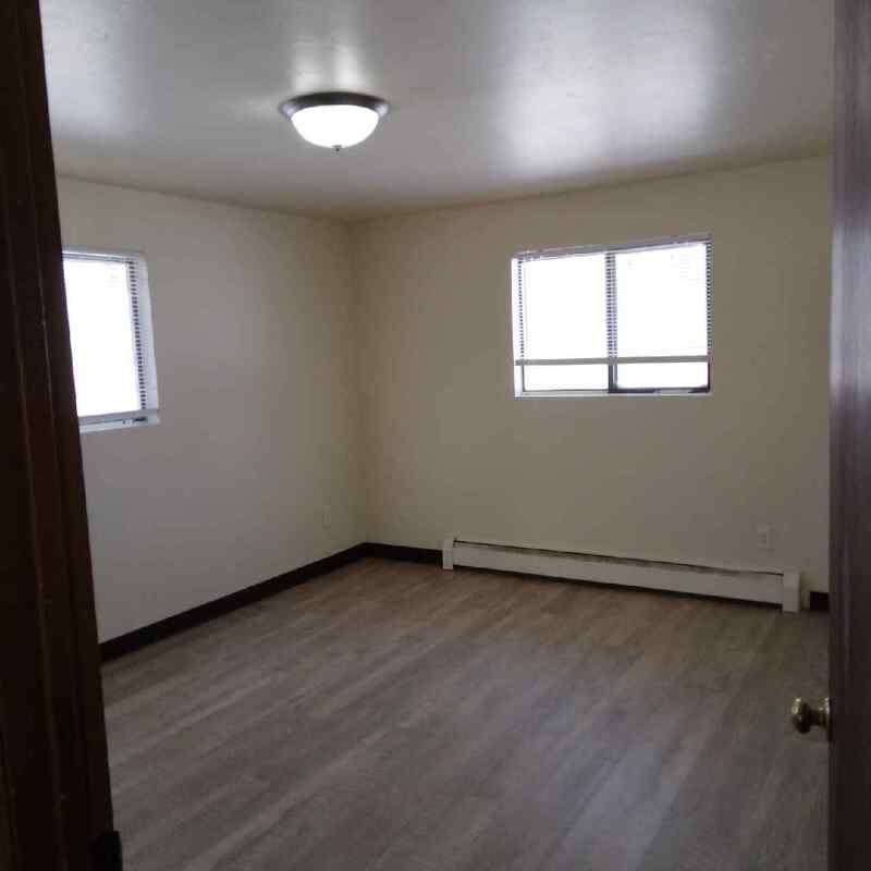 Apartment for rent at 301 Leeland St, Green Bay, WI 54303