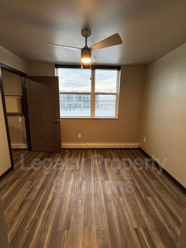 Apartment for rent at 226 E Greenfield Lane, Bismarck, ND 58503
