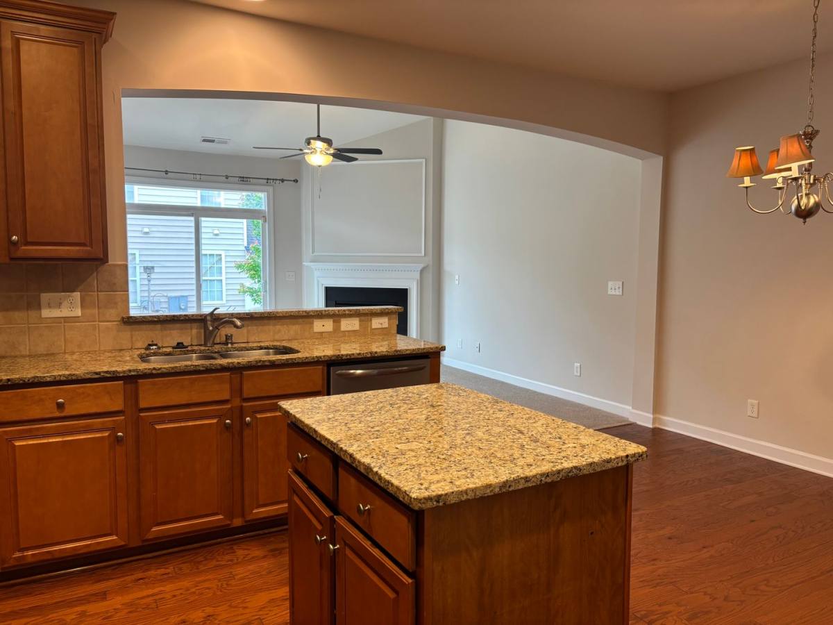 Townhouse for rent at 11114 Sandstone Rd, Charlotte, NC 28277