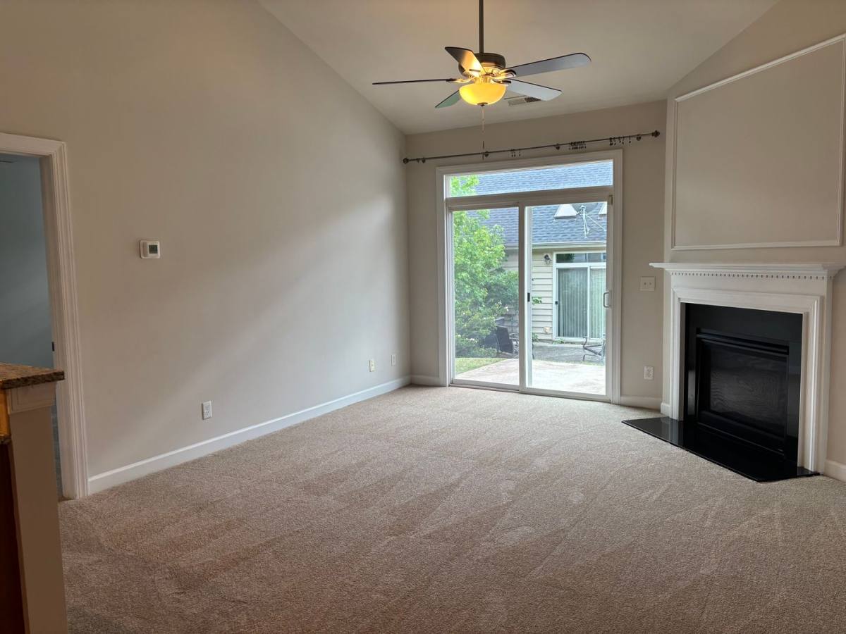 Townhouse for rent at 11114 Sandstone Rd, Charlotte, NC 28277