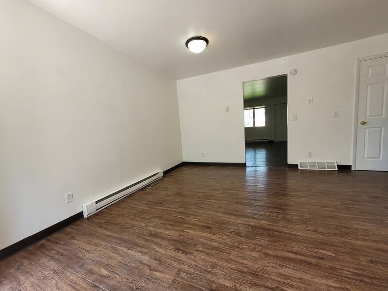 Apartment for rent at 1113 Geneva Rd #2, Menasha, WI 54952