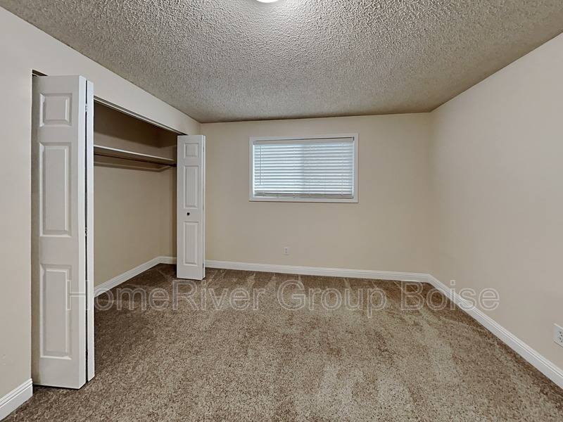 Apartment for rent at 106 N Homedale Ave, Caldwell, ID 83605