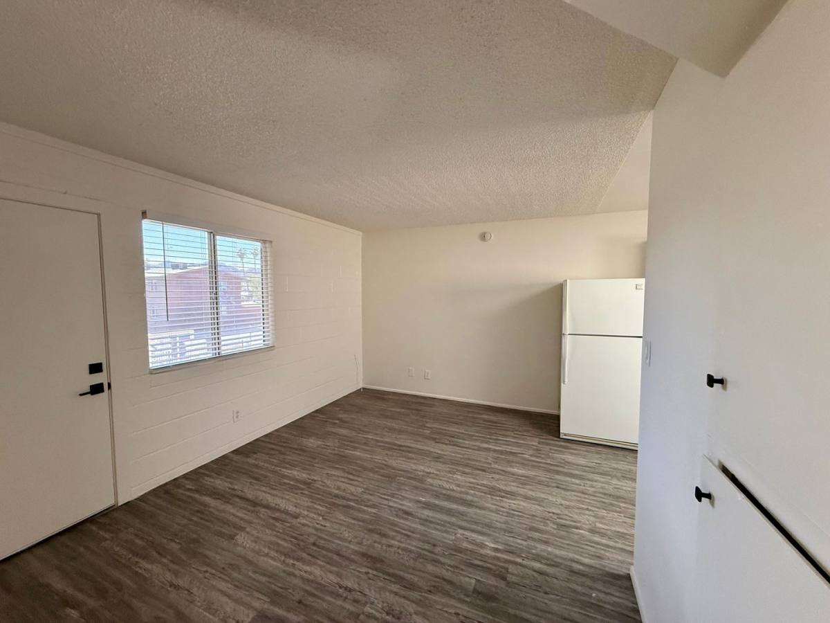 Apartment for rent at 9514 N 8th St, Phoenix, AZ 85020