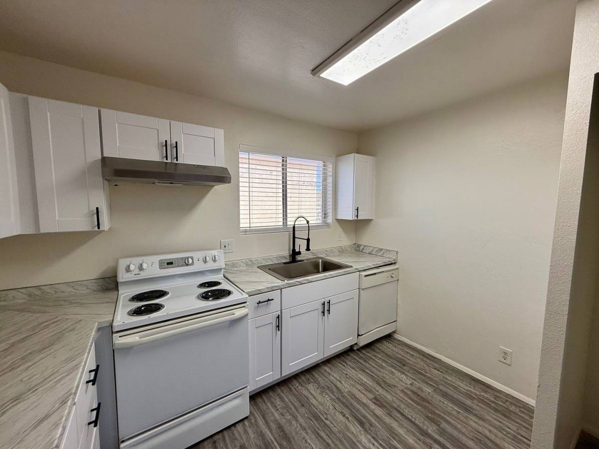 Apartment for rent at 9514 N 8th St, Phoenix, AZ 85020