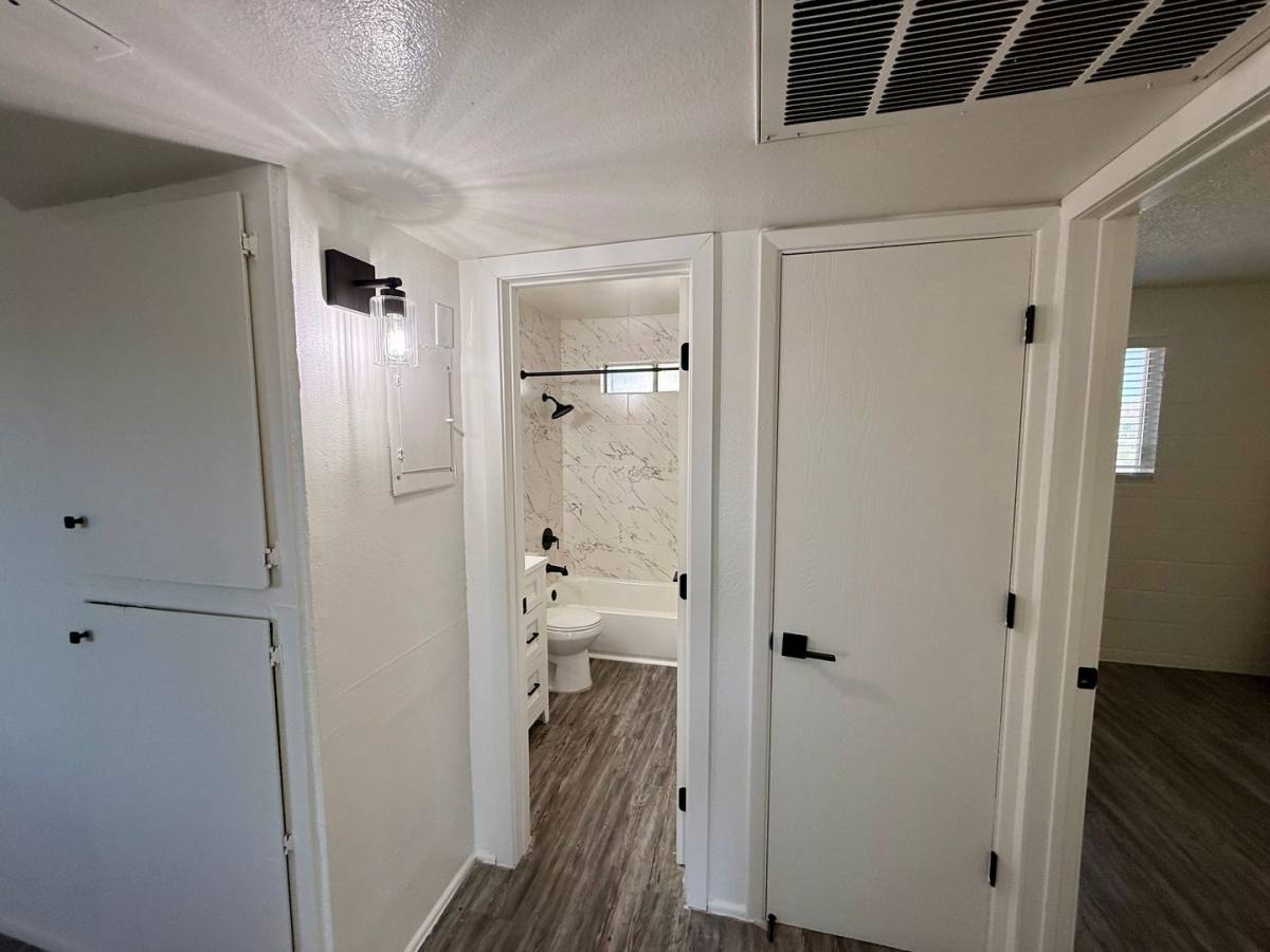 Apartment for rent at 9514 N 8th St, Phoenix, AZ 85020